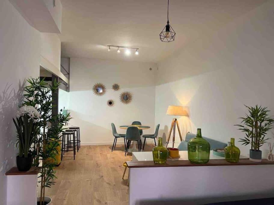 Apartamento Loft - Centre Historique Villefranche-sur-Mer Exterior foto